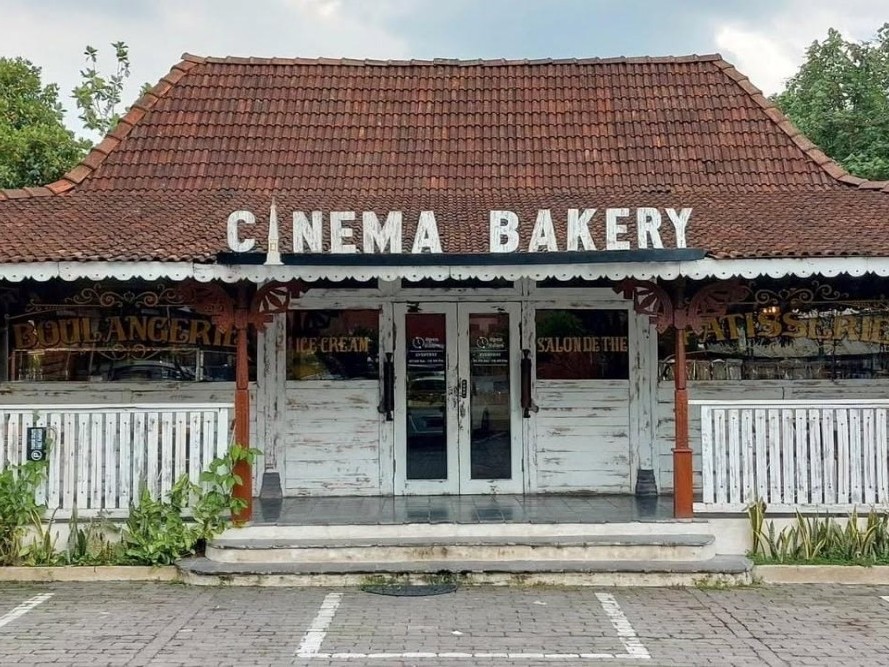 Cinema Bakery