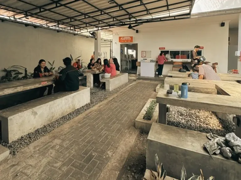 Compound Spaces in Yogyakarta - Instagram @placetogoyogya