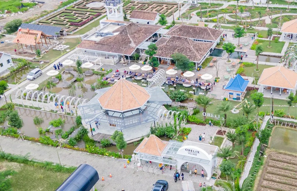 Obelix Village
