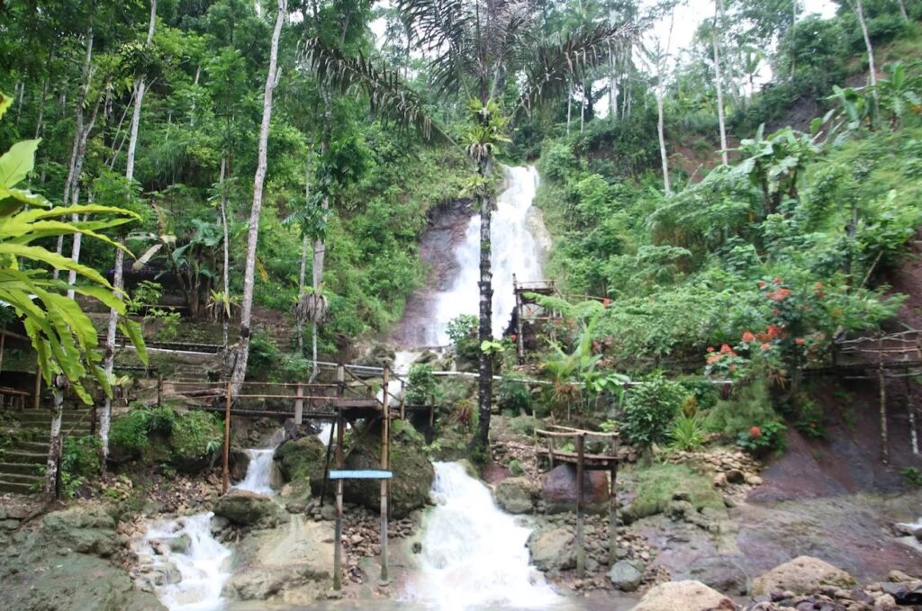 Kembang Soka Waterfall