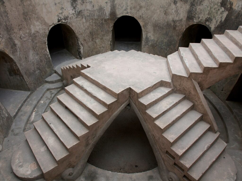 Sumur Gumuling - Indonesia Tourism