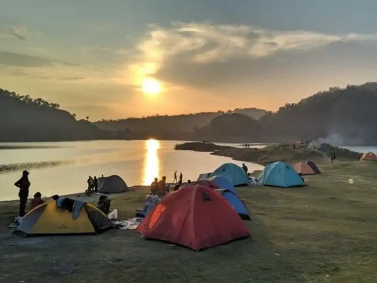 5 Scenic Camping Grounds in Yogyakarta to Explore