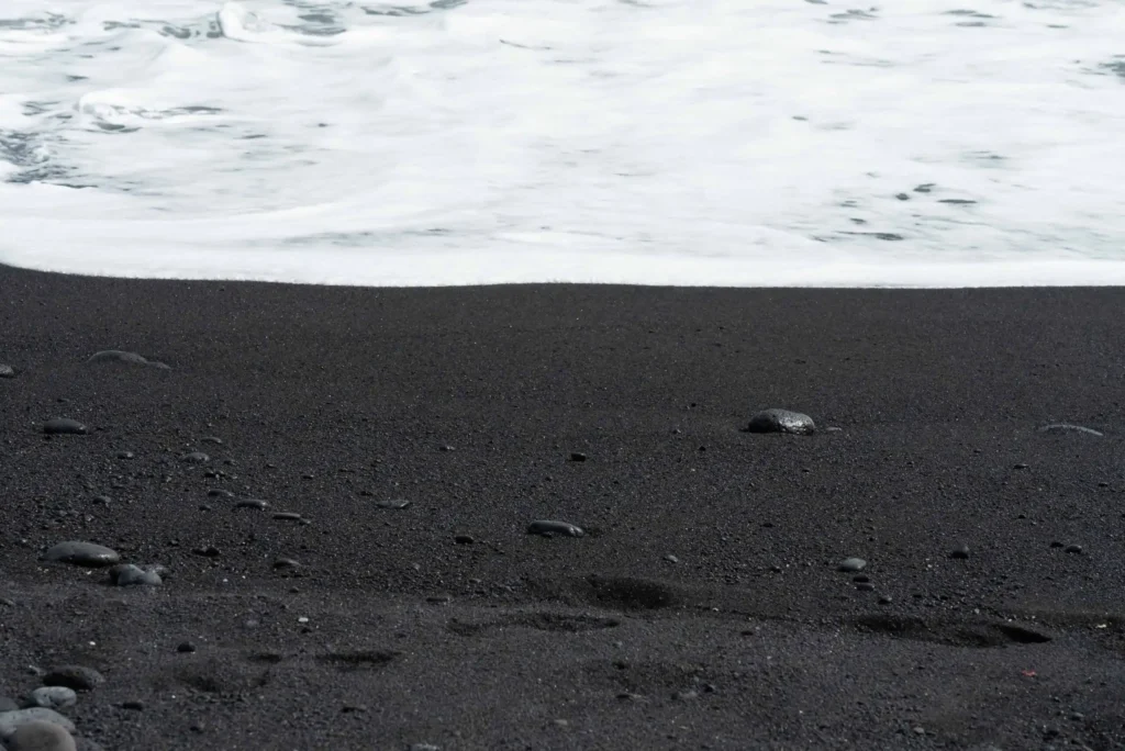 6 Enchanting Black Sand Beaches in Yogyakarta for Sunrise and Sunset Views