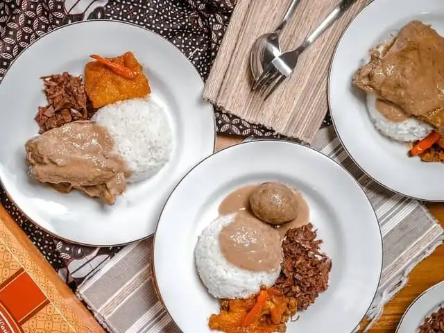 5 Most Delicious & Authentic Gudeg Spots You Have to Try