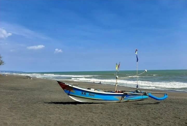 Pandansimo Beach Jogja