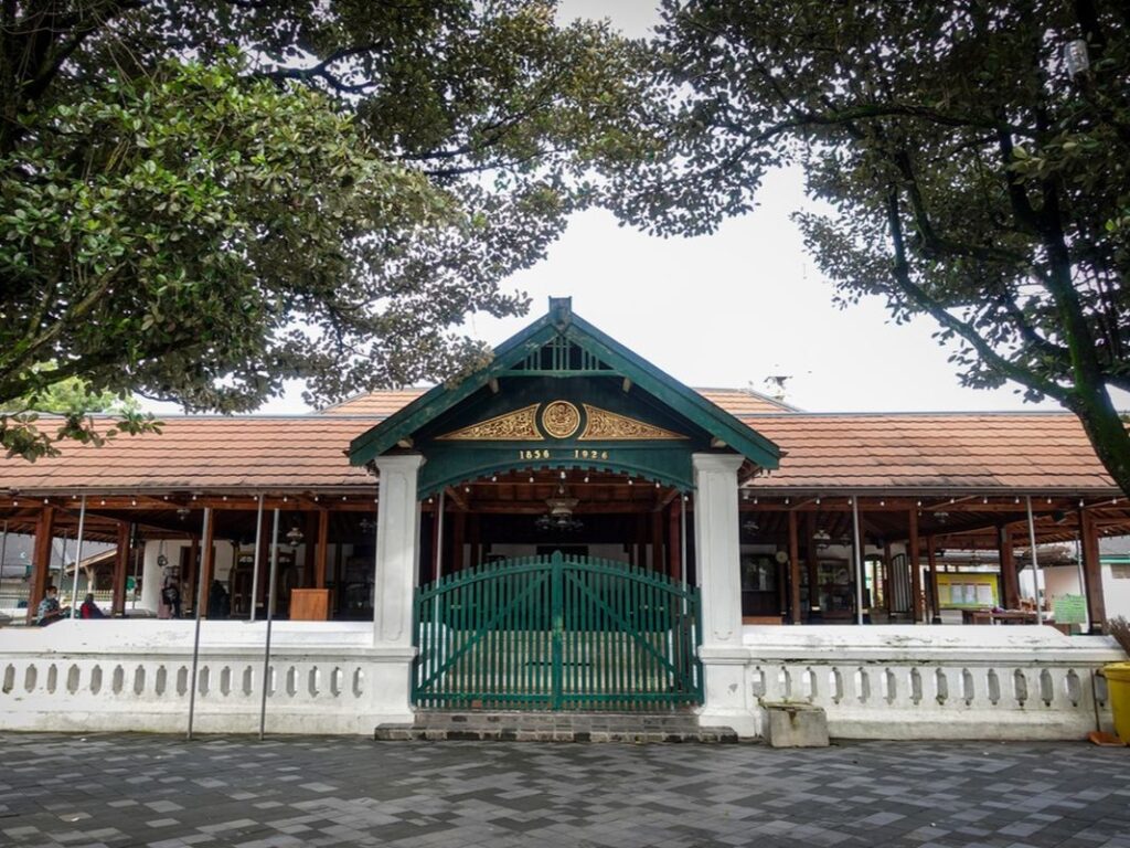 best hotel in yogyakarta​