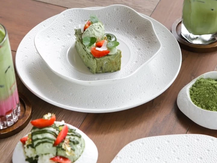 Matcha Cafes, Punika Deli