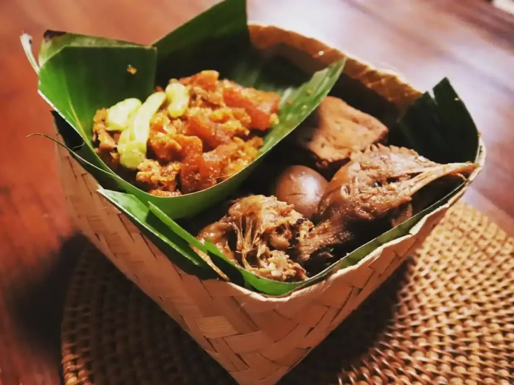 Gudeg Yu Narni Ngasem - Pasar Ngasem