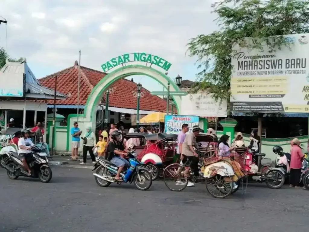 History of Pasar Ngasem