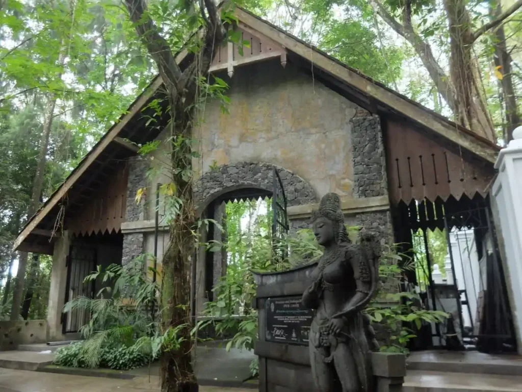Museum Ullen Sentalu | Kaliurang