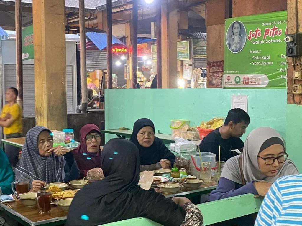 Soto Pites Mbah Galak, Pasar Beringharjo