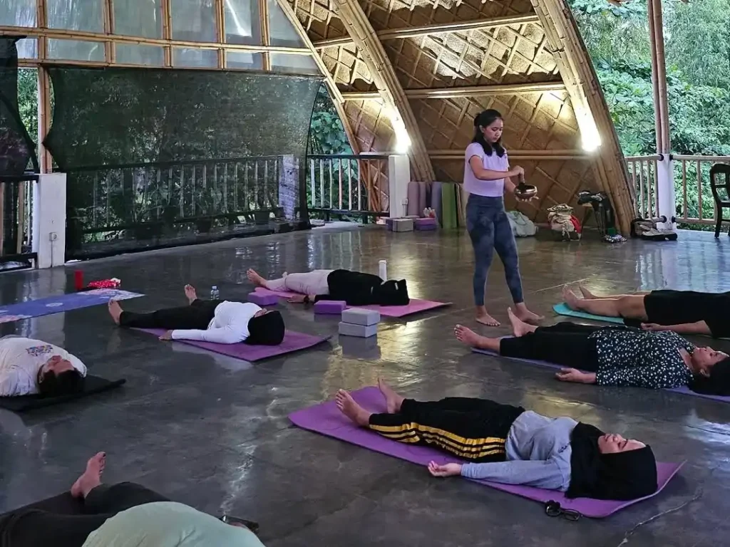 We Love Youth Yoga Class