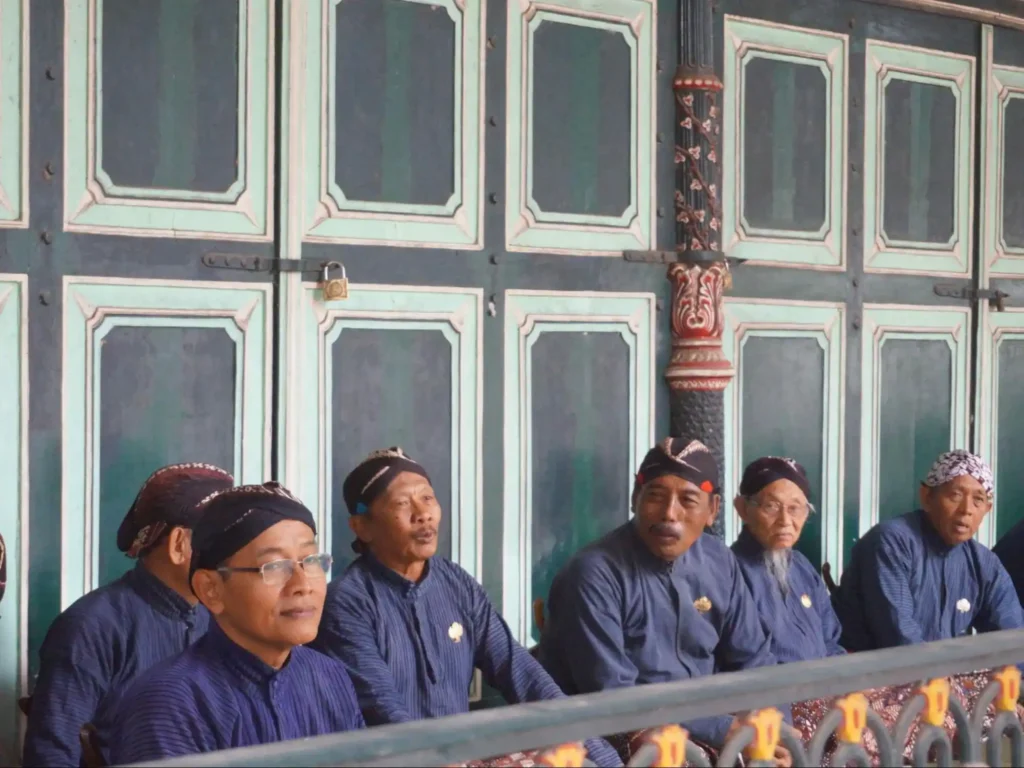 Abdi Dalem, A Symbol of Eternal Loyalty