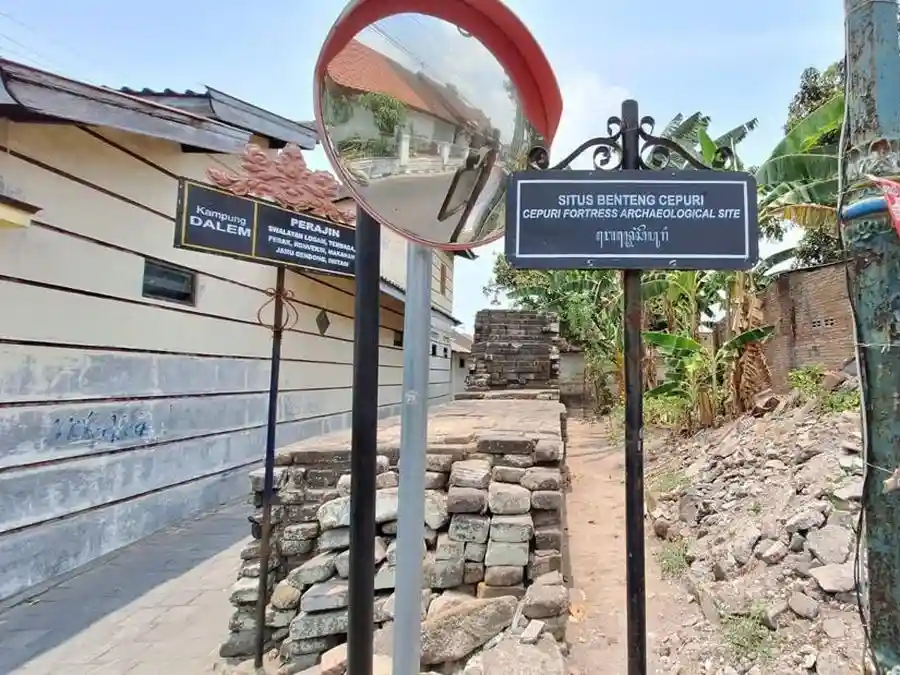 Benteng Cepuri Kota Gede