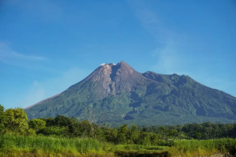 Scenic view of Mount Merapi