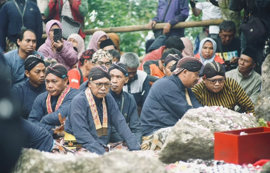 Traditional ceremony near Mount Merapi