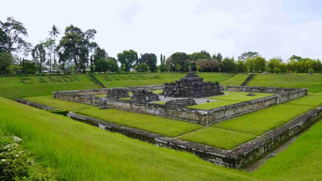 Wide-angle view of Sambisari Temple
