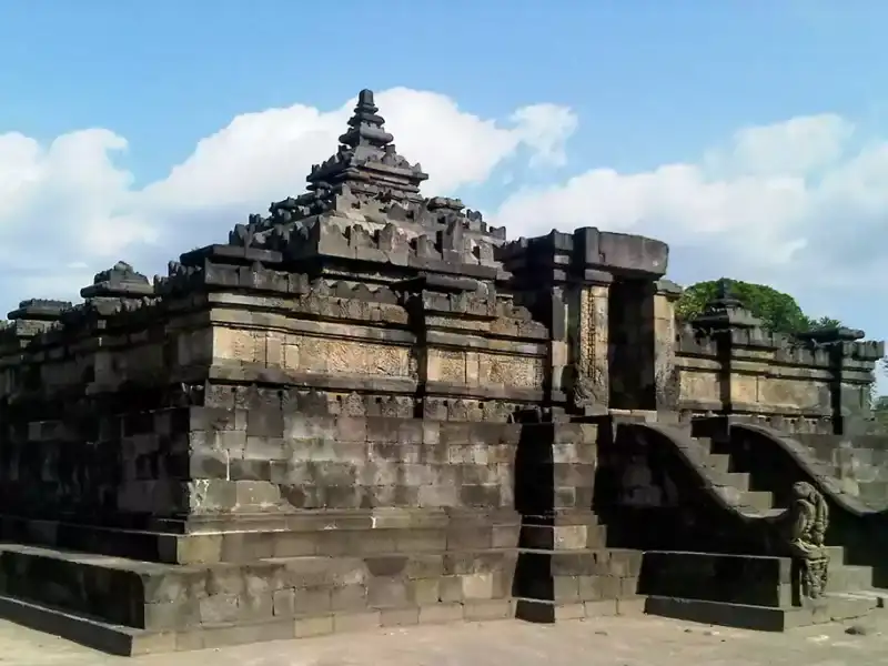 Structures of Sambisari Temple
