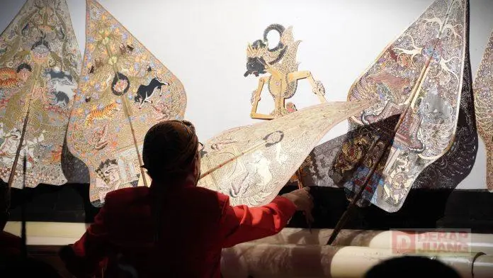 Wayang Kulit performance