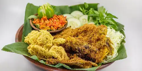 Ayam Goreng Bugisan Yogyakarta