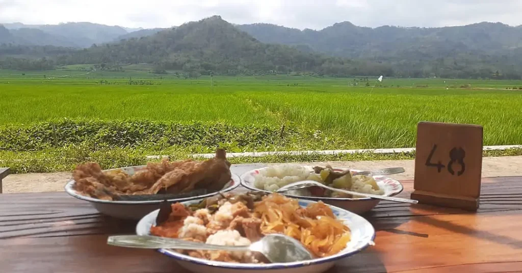 Geblek Pari in Kulonprogo