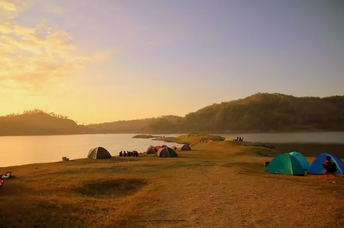 Sunset at Waduk Sermo