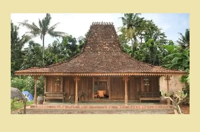 Joglo Sinom house