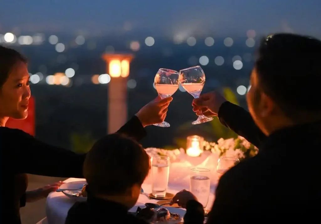 Abhayagiri Restaurant romantic