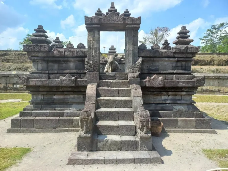 Kedulan temple