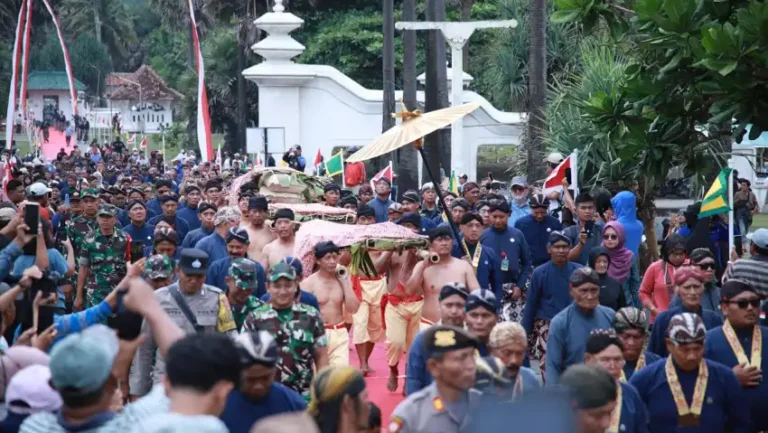 Labuhan ceremony