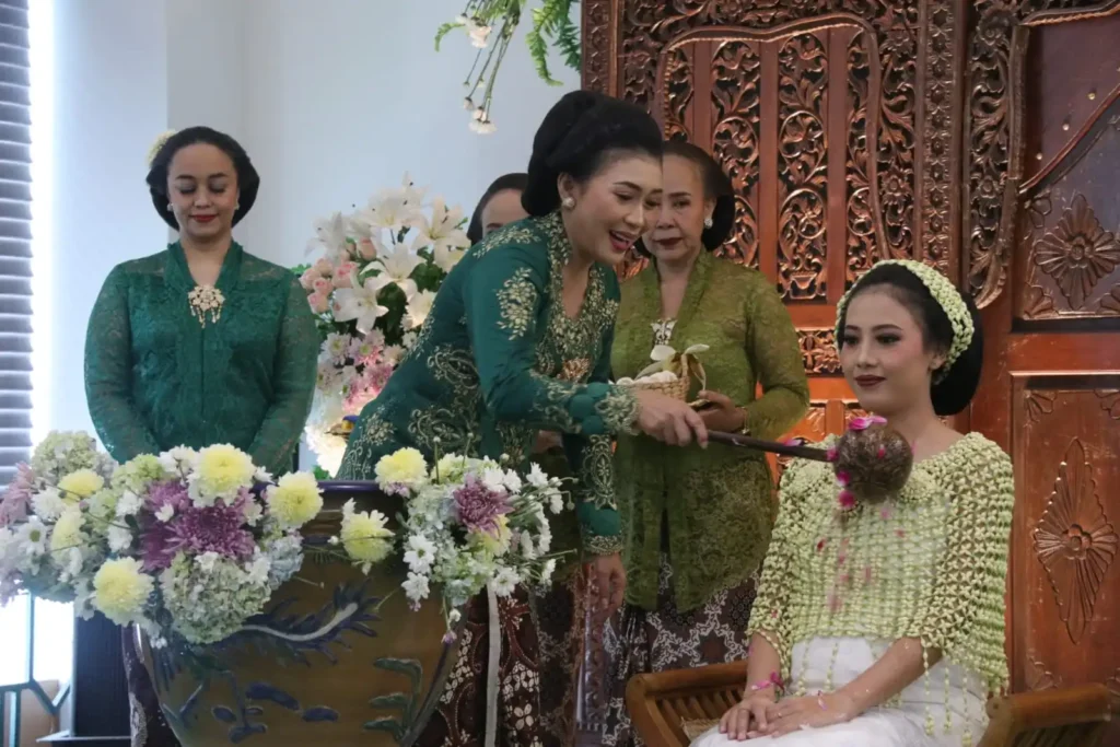 Mitoni ceremony