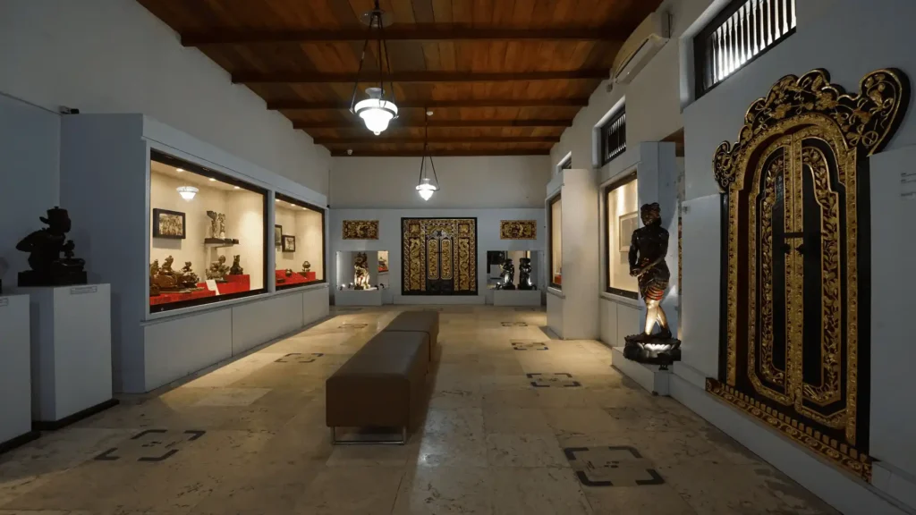 Sonobudoyo Museum collections