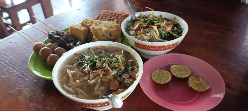 Soto Daging Sapi Pak Keman 1