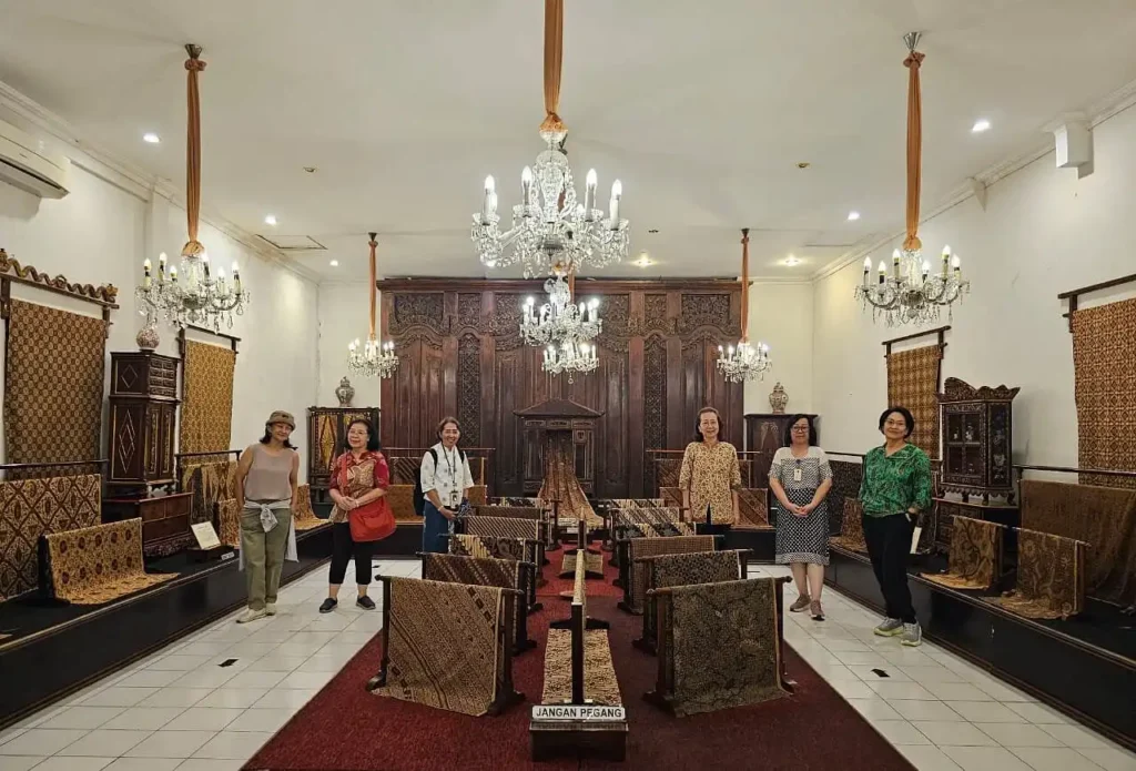 House of Danar Hadi tour