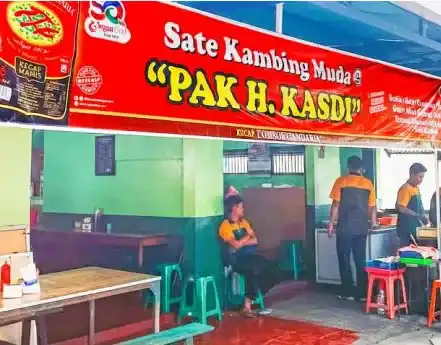 Sate Kambing-Buntel Pak Kasdi