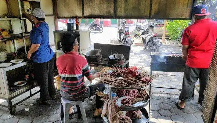 Sate Buntel Solo vendors