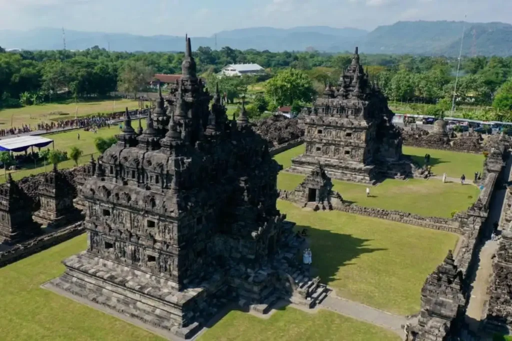 Temples in central java - Plaosan Temple