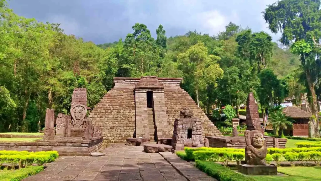 Temples in central java - Sukuh Temple