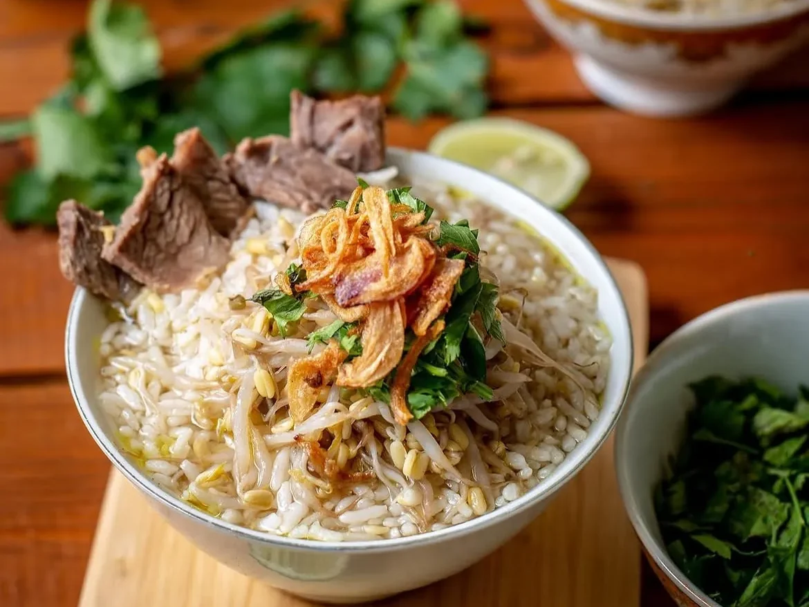 Soto Seger Hj. Fatimah Solo