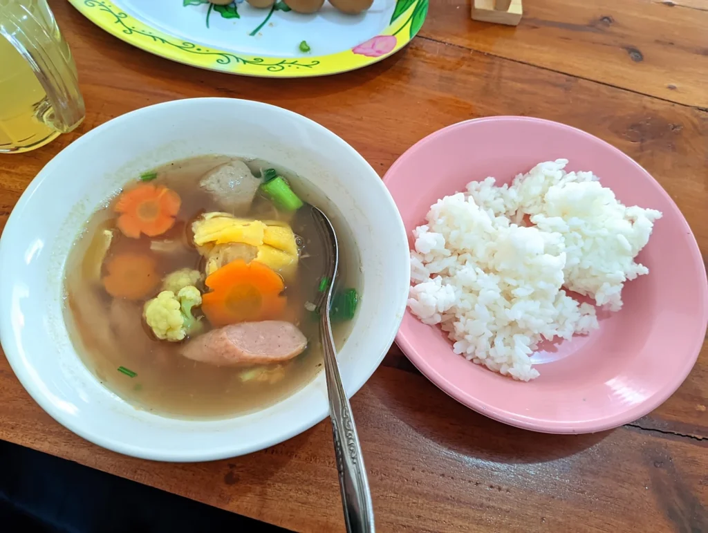 Sop Kembang Waru