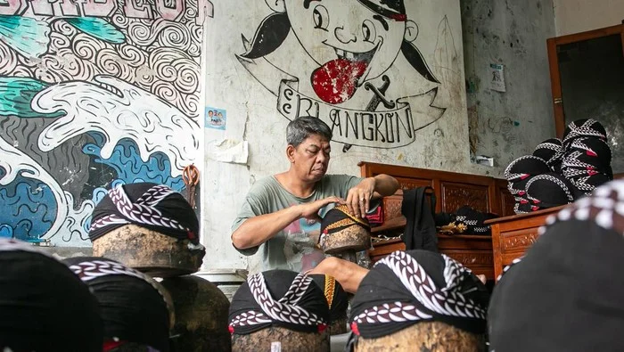 Kampung Blangkon Potrojayan