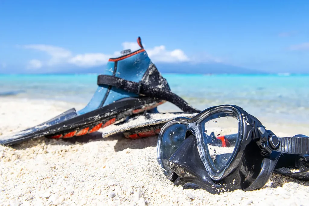 Snorkeling equipment